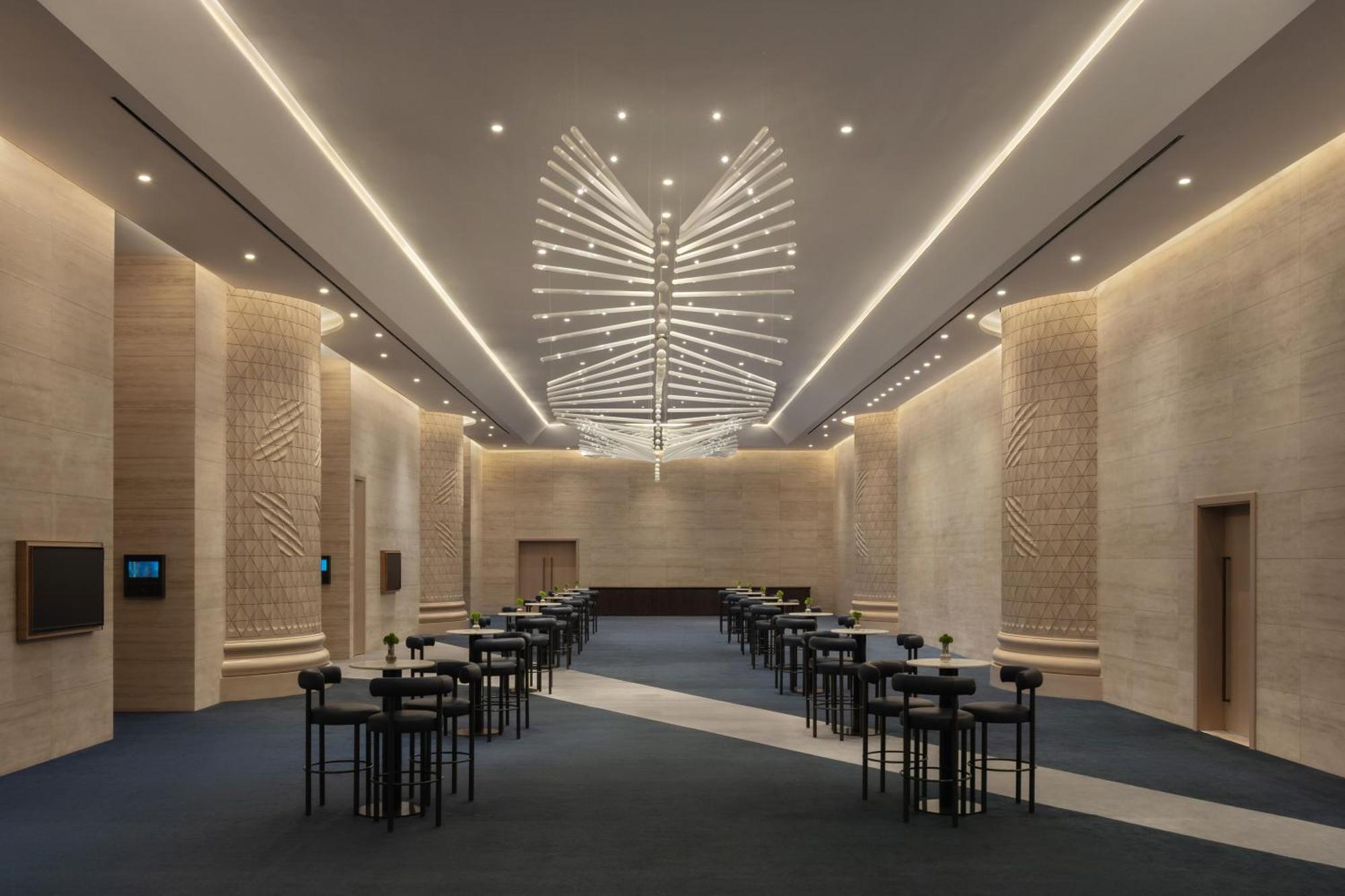 So/ Uptown Dubai Hotel Bagian luar foto The interior of the National Museum of Oman