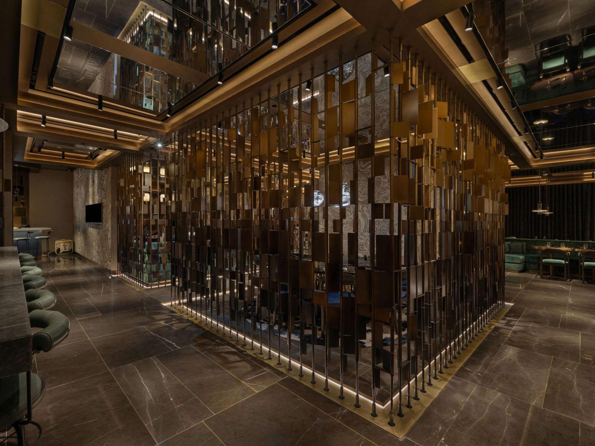 So/ Uptown Dubai Hotel Bagian luar foto The interior of the hotel